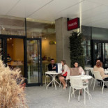 Velocità America House Exterior