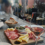 Vino Bubbles& Tapas Băutură