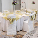 Hanu De Pe Stirbei À l'intérieur