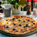 Gili Pizza Nourriture