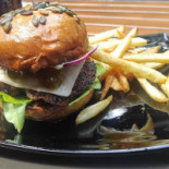 Burgeri Si Oase Mâncare