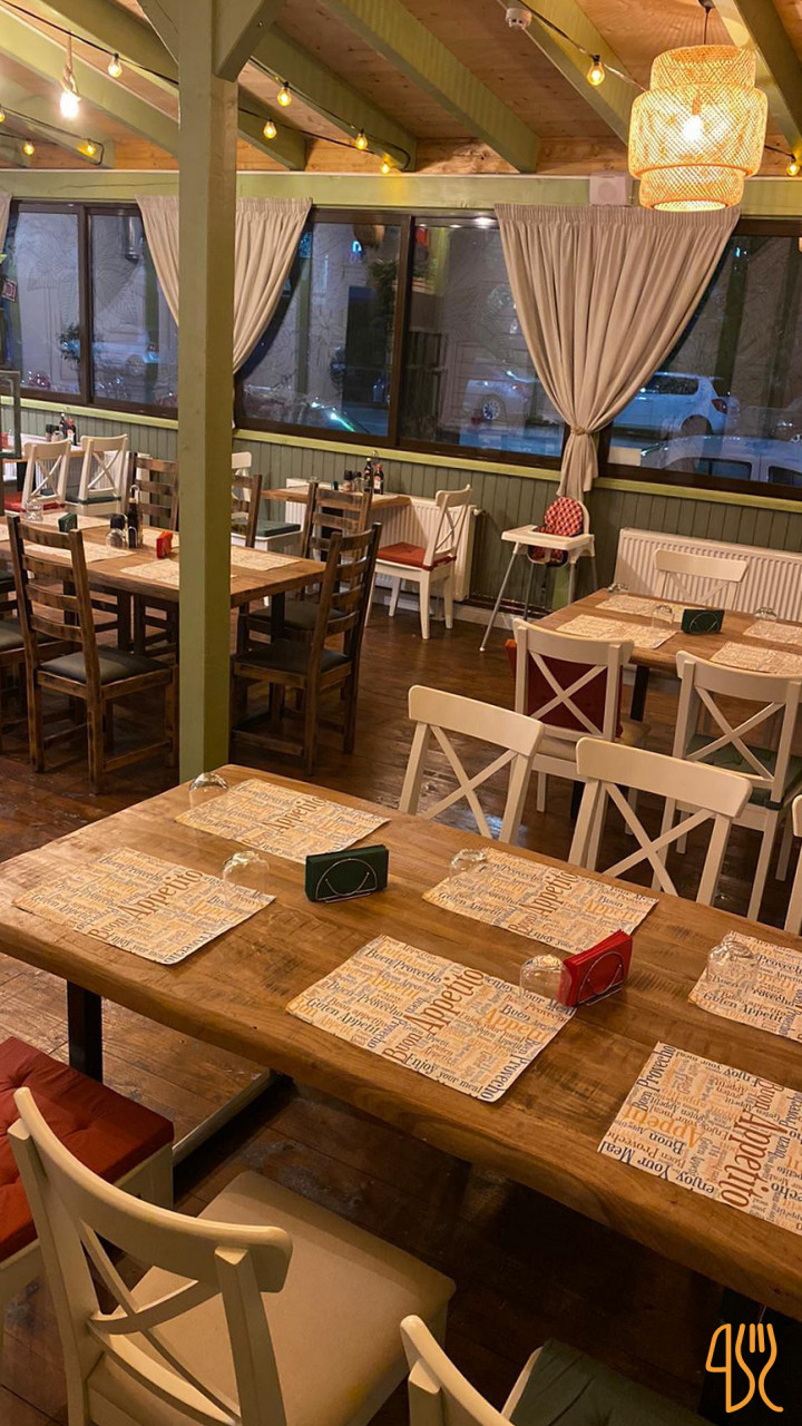 Pizzeria Volare Allegro În interior