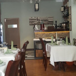 Maccheroni Bistro Dentro