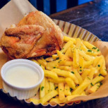 Corner Pub Grill Comida