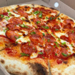 Saucy Pizzerie Artizanala Mâncare