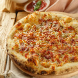 Saucy Pizzerie Artizanala Mâncare