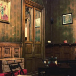 Care Cafe À l'intérieur