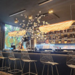 Zensushi Decebal Dentro