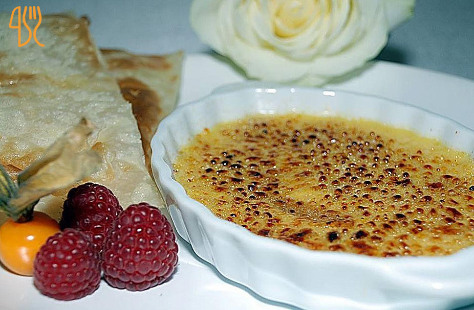 DINES FOOD Rond Coşbuc Mâncare