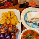 DINES FOOD Rond Coşbuc Mâncare