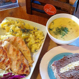DINES FOOD Rond Coşbuc Mâncare