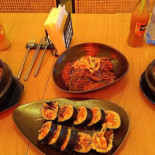 The Kimchi Mâncare