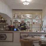 Zexe Braserie În interior
