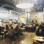 Manufaktura Mega Mall À l'intérieur