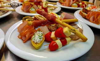 J'adore Grand Ballroom food