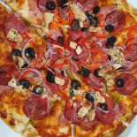 Pizza Suprema Nourriture