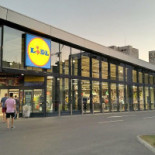 Lidl Exterior