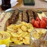 Taverna La Dan Mâncare