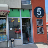 5 To Go Exterior