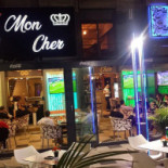 Mon Cher Caffe Decebal À l'intérieur