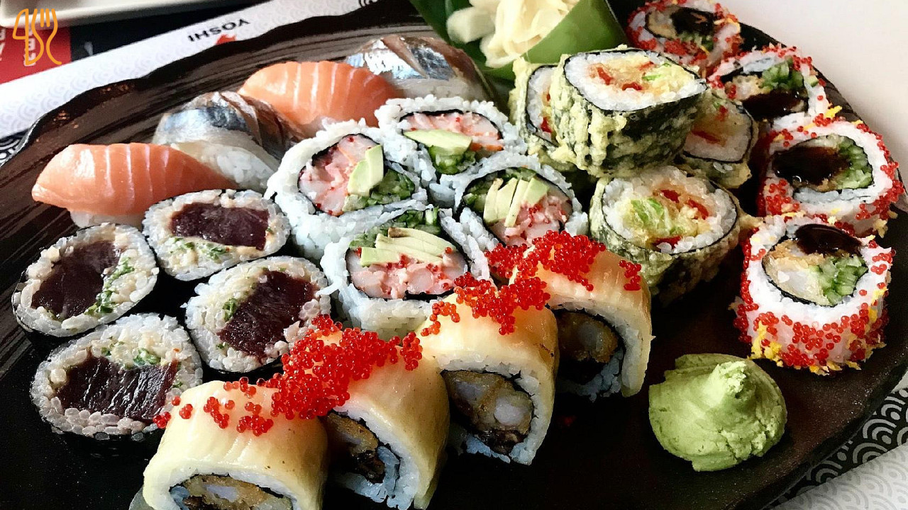 Yoshi Sushi and Teppanyaki Mâncare