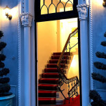 Nido Kitchen Wine Exterior