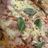 Al Toto Napoli Nourriture