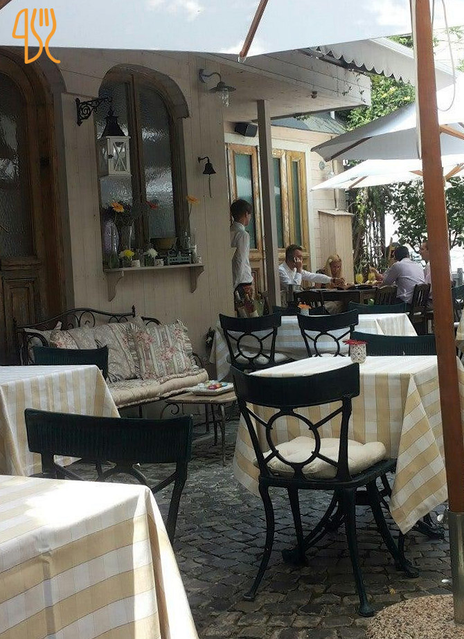 White Horse Pub & Restaurant În interior