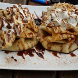 Coltu' Berarilor Comida