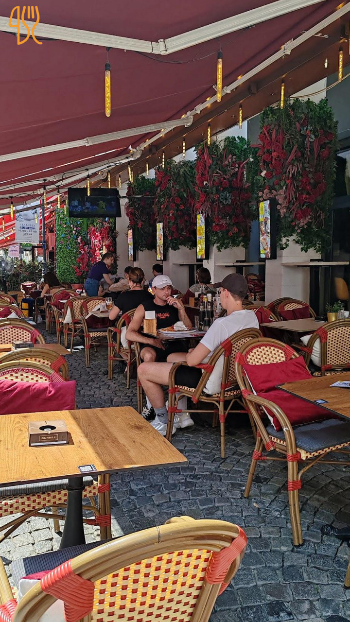 Gilda Music Lounge Exterior