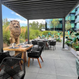 Élephante Bucharest Exterior