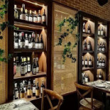 Jeonjuu Korean Bbq În interior