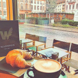 Leon Gourmet Bakery À l'intérieur