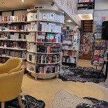 Libraria Humanitas Kretzulescu În interior