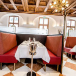 Ted's Coffee Co. À l'intérieur