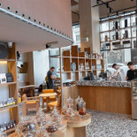 Ruby Coffee Nuts Chocolate În interior