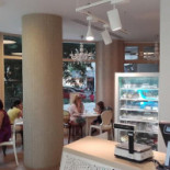 Cofetaria Constance À l'intérieur