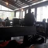 Corner Pub Grill Outside