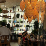 Ambasador Bucharest În interior