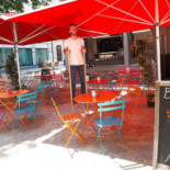 Cafea La Strada Exterior