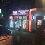 La Verra Pizza Exterior