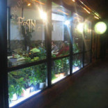 Toujours Café În interior