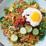 Indonesia Yum Yum Bucharest Mâncare