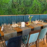 Zatara À l'intérieur