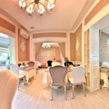 Four Seasons À l'intérieur