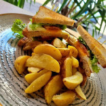 Aya Garden Sector 4 Nourriture