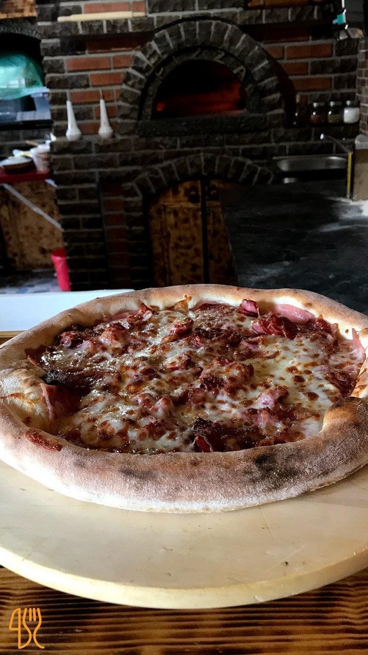Pizzeria Il Pizzarello Mâncare