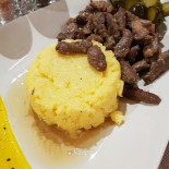 Caprice Lounge Comida