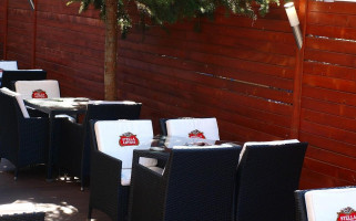 Mignon Bistro À l'intérieur