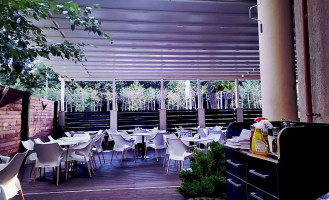 Mignon Bistro Extérieur